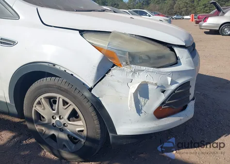 2013 Ford Escape S from USA, damaged, VIN 1FMCU0F78DUD87641